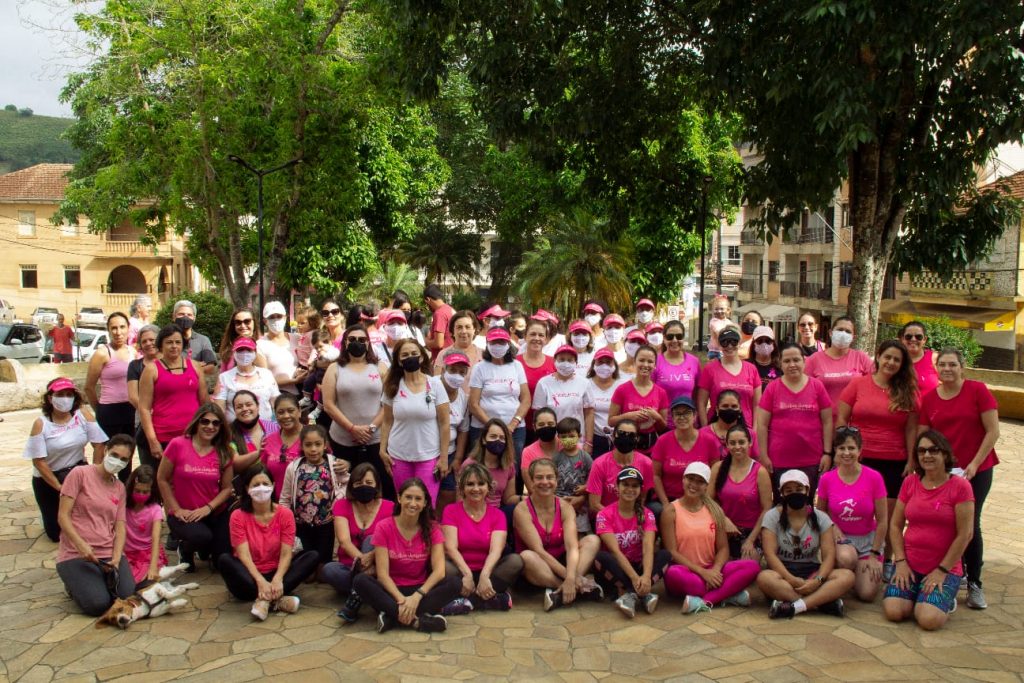 Primeira Caminhada Solidária Outubro Rosa - Carmo de Minas - MG